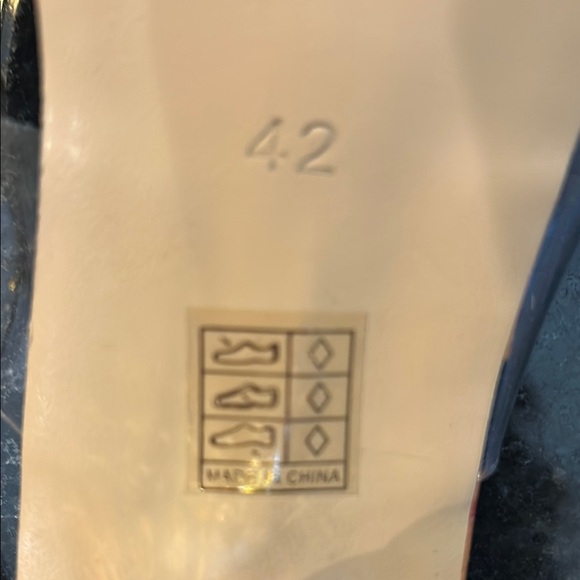 Vibrant Red and Pink Mules with Chunky Heel - Picture 6 of 6